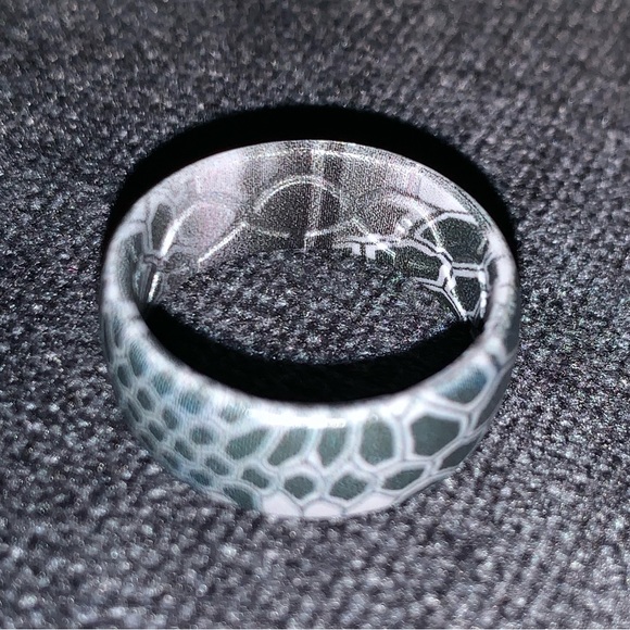 Silicone Ring - Picture 2 of 4